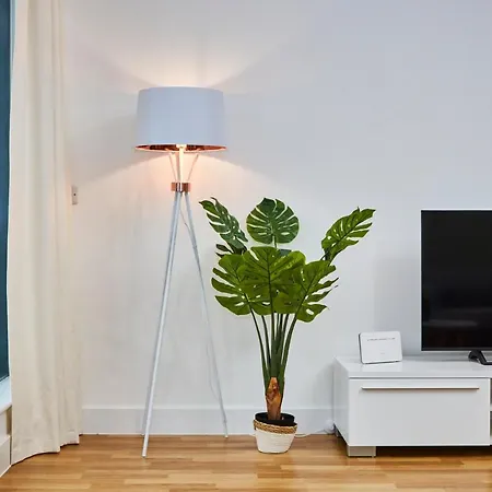 Large Duplex Penthouse - Parking *